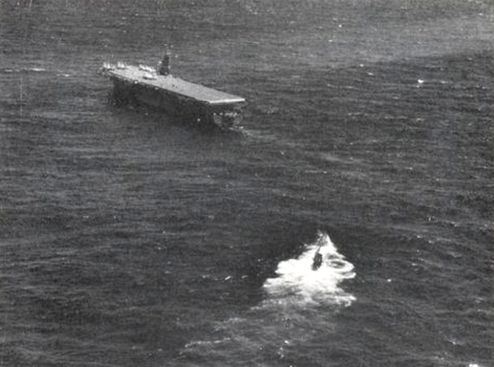 Файл:HG-U505-Capture-1944.jpg