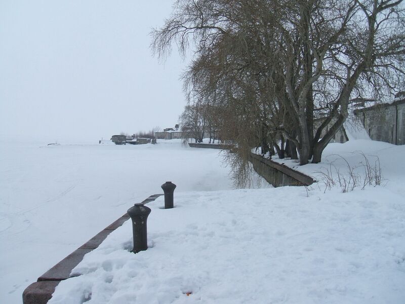 Файл:Totleben-harbour.jpg